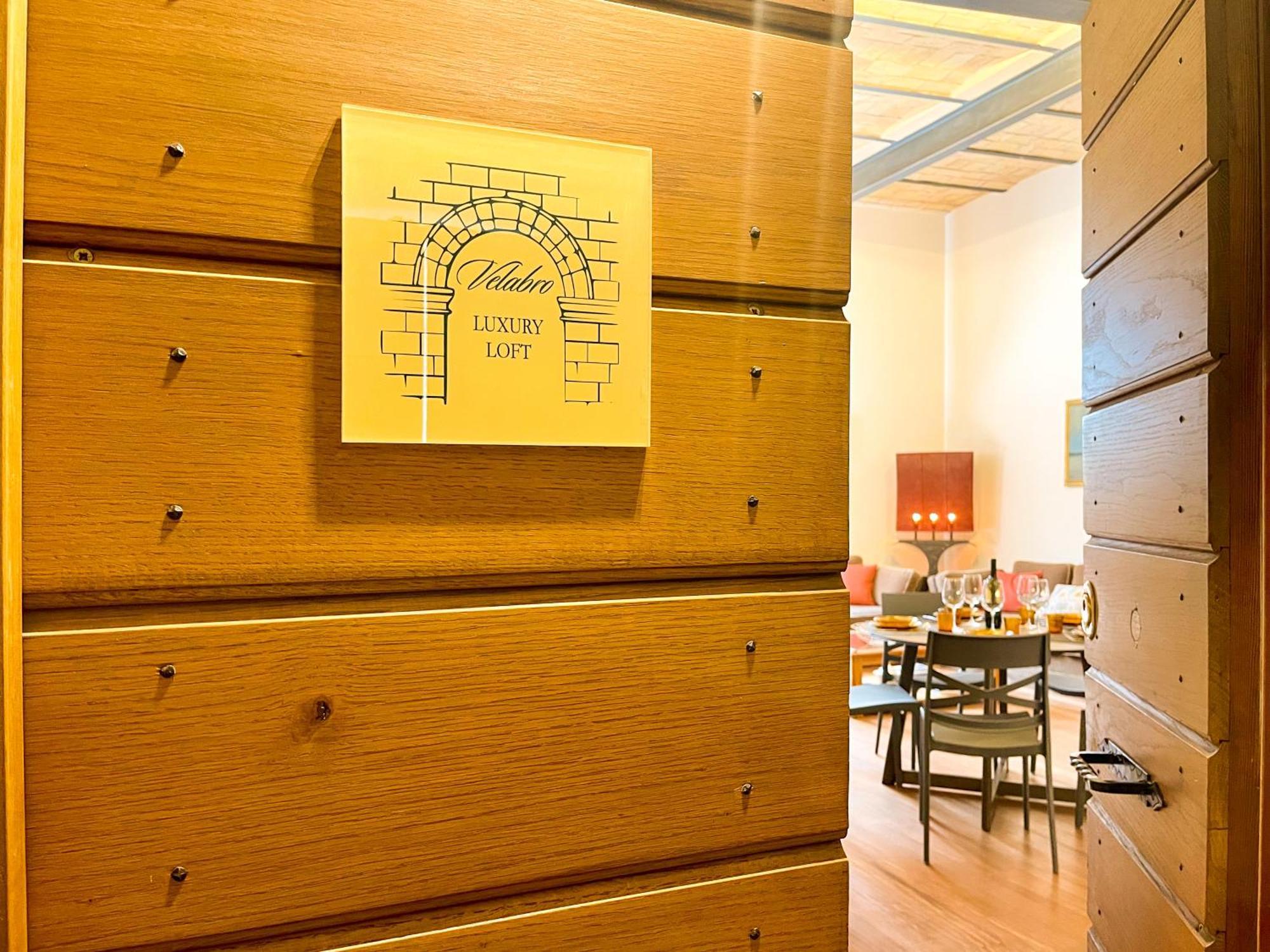 Velabro Luxury Loft *